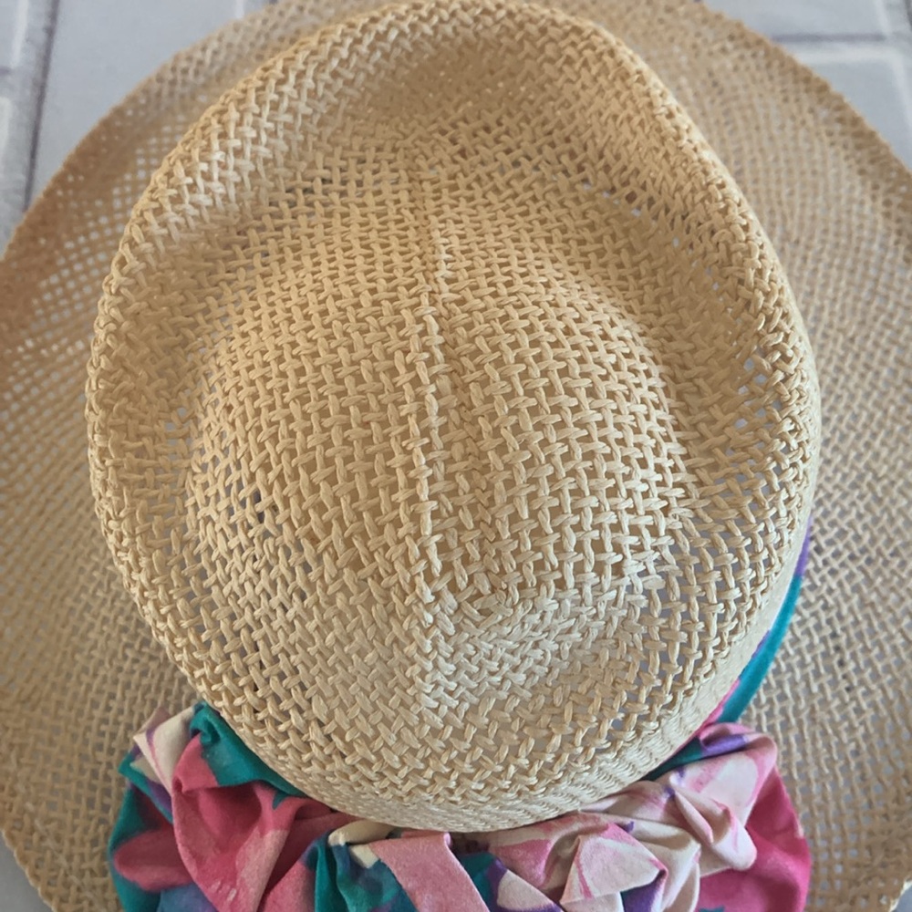 Straw hat - Picture 5 of 6